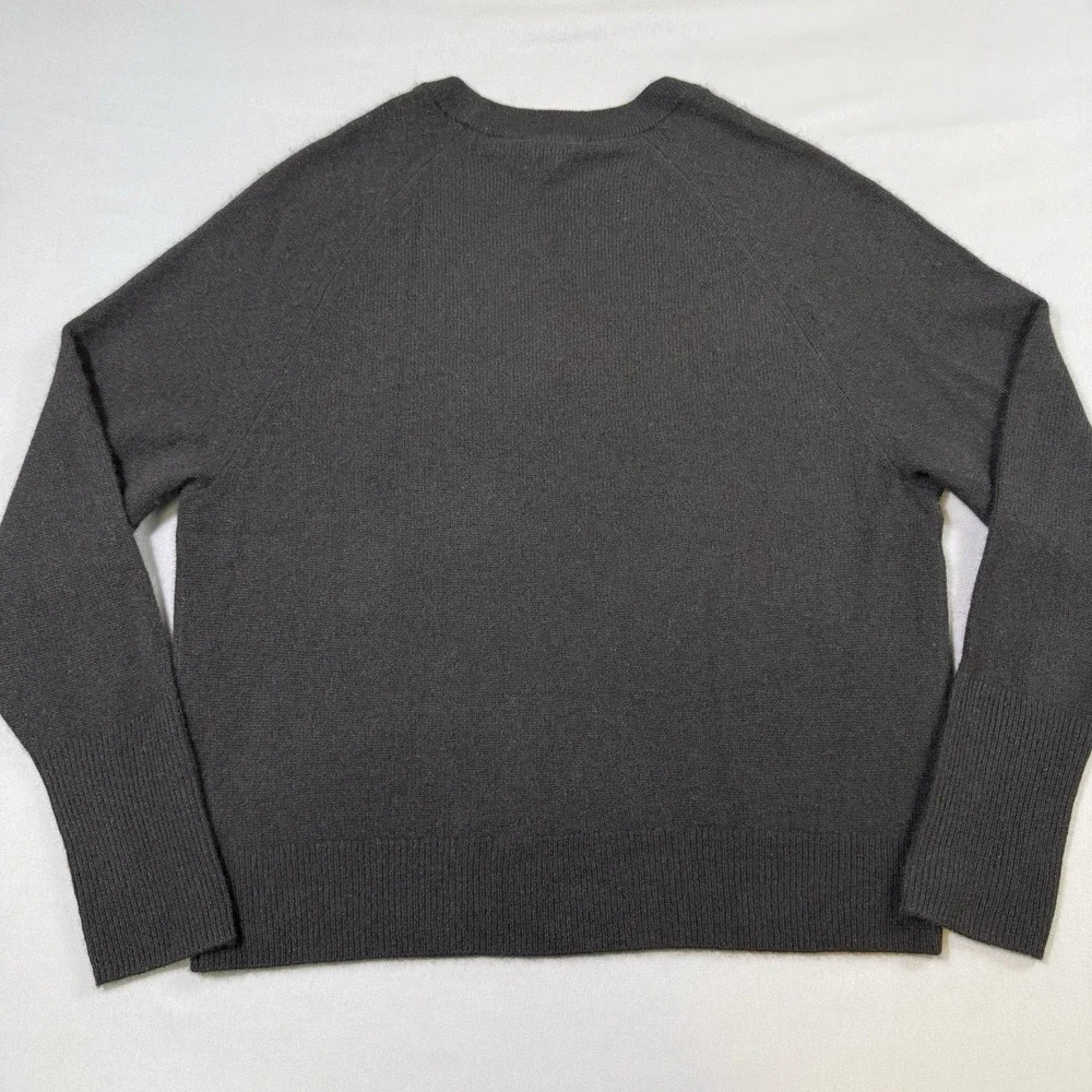 NAKED CASHMERE KAIA CREWNECK CASHMERE SWEATER Womens Medium‎ Black Quiet Luxury